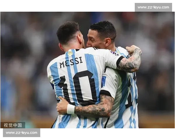 梅西迪马利亚世俱杯同框致敬：从奥运初章到世界杯巅峰的传奇友谊