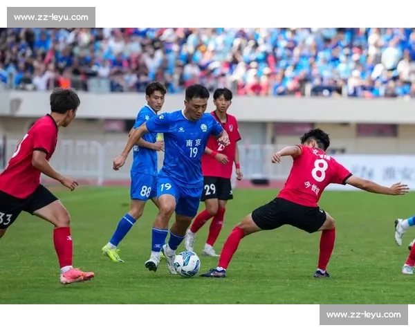 一周十佳球精华：篮球场上最华丽的表演